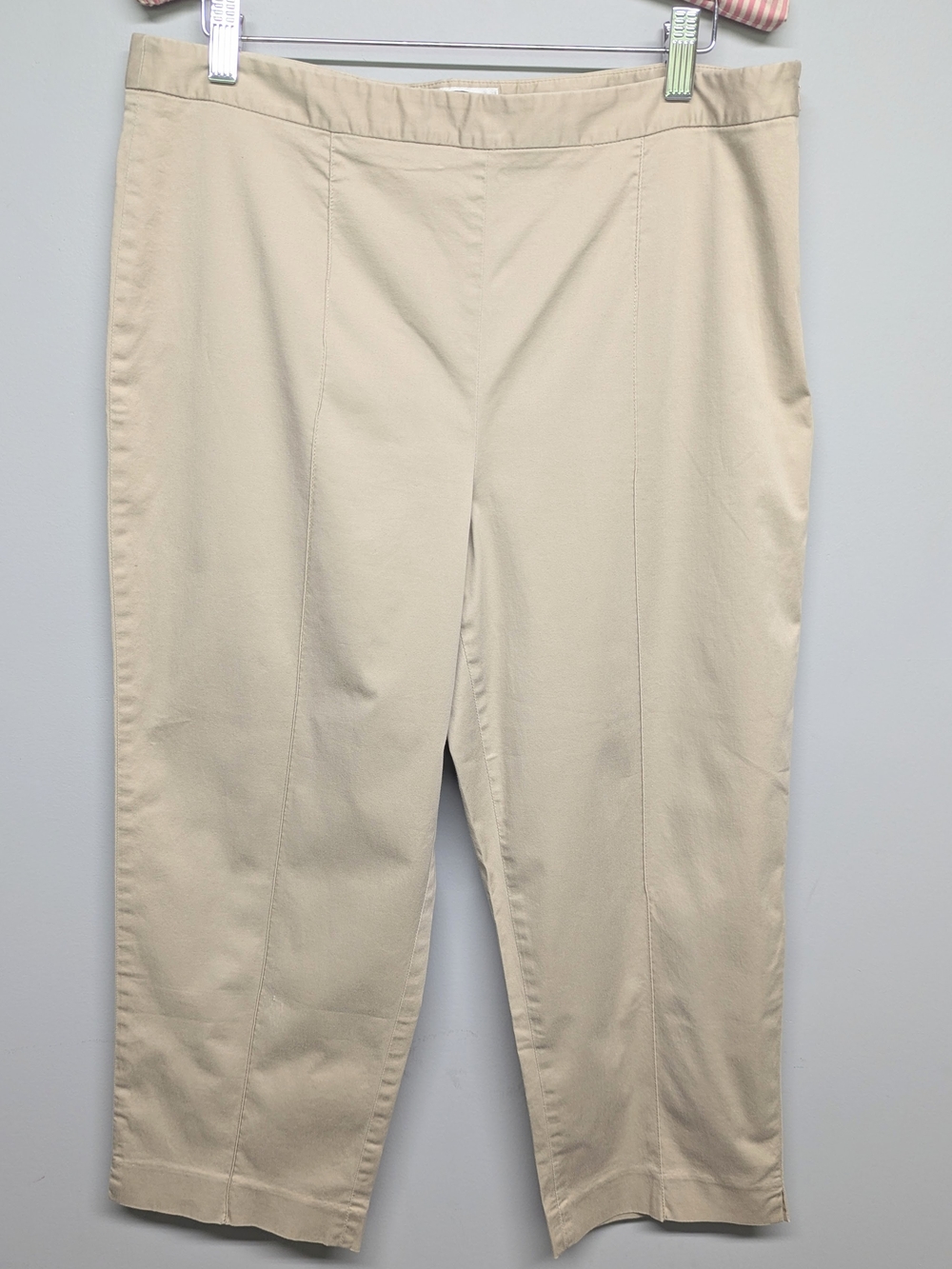 Talbots Petite Stretch Capris in Light Beige